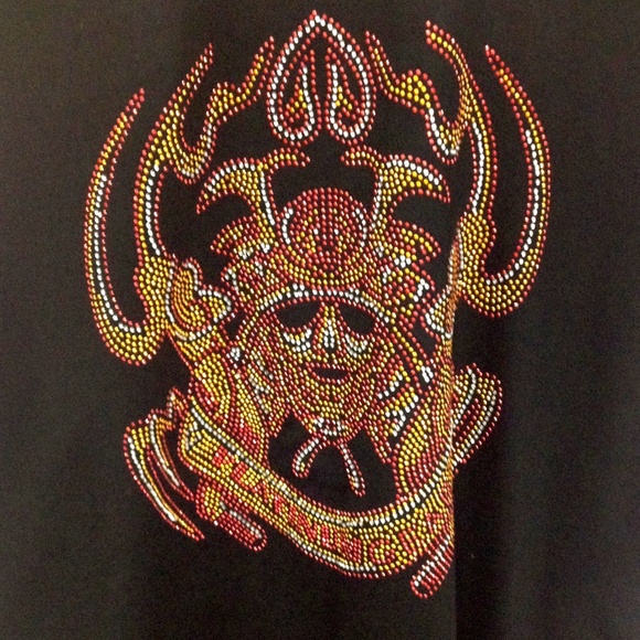 😀 3 for $20 NWT PG Jeans Mayan Skull Cross Tee - Picture 2 of 4